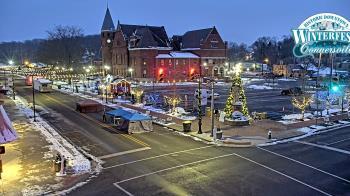 Weather camera view of City of Connersville.