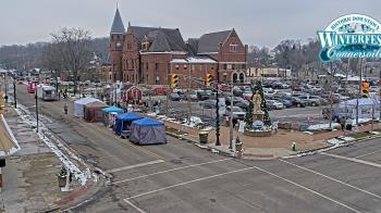 Weather camera view of City of Connersville.
