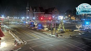 Weather camera view of City of Connersville.