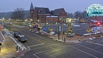 Weather camera view of City of Connersville.