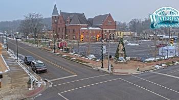 Weather camera view of City of Connersville.