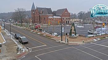 Weather camera view of City of Connersville.