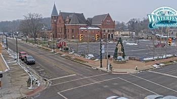 Weather camera view of City of Connersville.