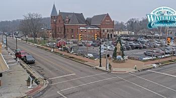 Weather camera view of City of Connersville.