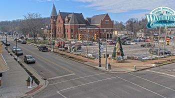 Weather camera view of City of Connersville.