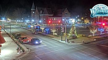 Weather camera view of City of Connersville.