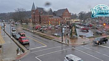 Weather camera view of City of Connersville.
