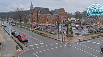 Weather camera view of City of Connersville.