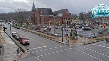 Weather camera view of City of Connersville.