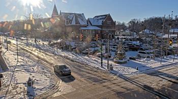 Weather camera view of City of Connersville.