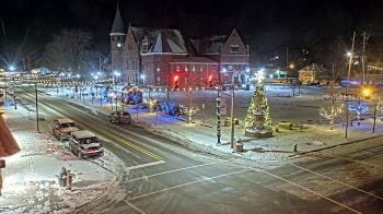 Weather camera view of City of Connersville.