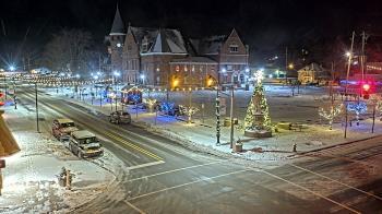 Weather camera view of City of Connersville.