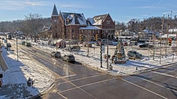 Weather camera view of City of Connersville.
