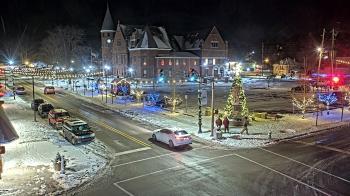 Weather camera view of City of Connersville.