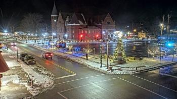 Weather camera view of City of Connersville.