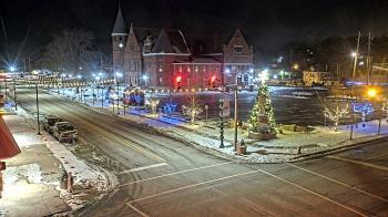 Weather camera view of City of Connersville.