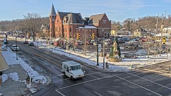 Weather camera view of City of Connersville.
