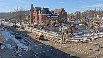 Weather camera view of City of Connersville.