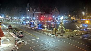 Weather camera view of City of Connersville.