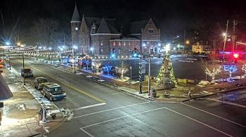 Weather camera view of City of Connersville.