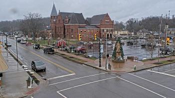 Weather camera view of City of Connersville.