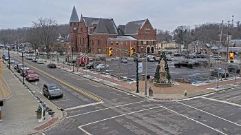 Weather camera view of City of Connersville.