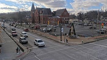 Weather camera view of City of Connersville.