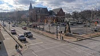 Weather camera view of City of Connersville.