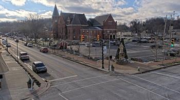 Weather camera view of City of Connersville.
