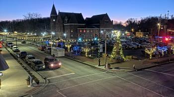 Weather camera view of City of Connersville.