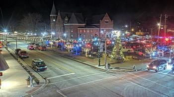 Weather camera view of City of Connersville.