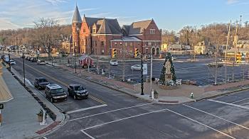 Weather camera view of City of Connersville.