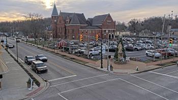 Weather camera view of City of Connersville.
