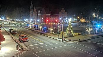 Weather camera view of City of Connersville.
