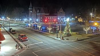 Weather camera view of City of Connersville.