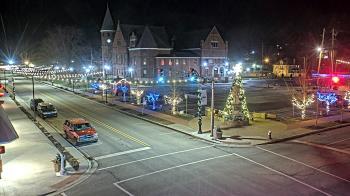 Weather camera view of City of Connersville.