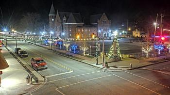 Weather camera view of City of Connersville.
