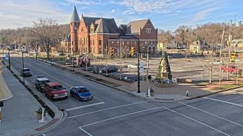 Weather camera view of City of Connersville.