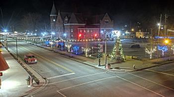 Weather camera view of City of Connersville.
