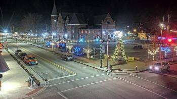 Weather camera view of City of Connersville.