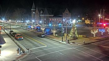 Weather camera view of City of Connersville.
