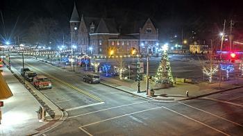 Weather camera view of City of Connersville.