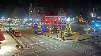 Weather camera view of City of Connersville.