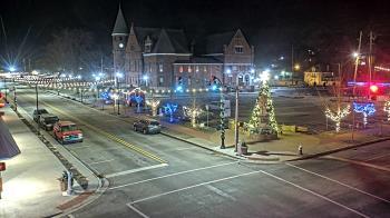Weather camera view of City of Connersville.