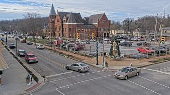 Weather camera view of City of Connersville.