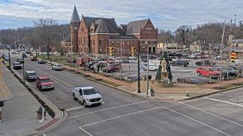Weather camera view of City of Connersville.