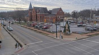 Weather camera view of City of Connersville.
