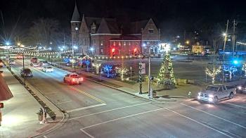 Weather camera view of City of Connersville.