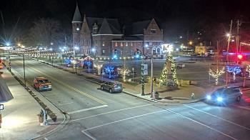Weather camera view of City of Connersville.