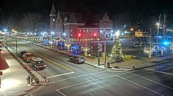 Weather camera view of City of Connersville.